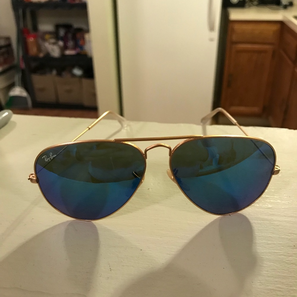 Blue Ray-Ban Aviators